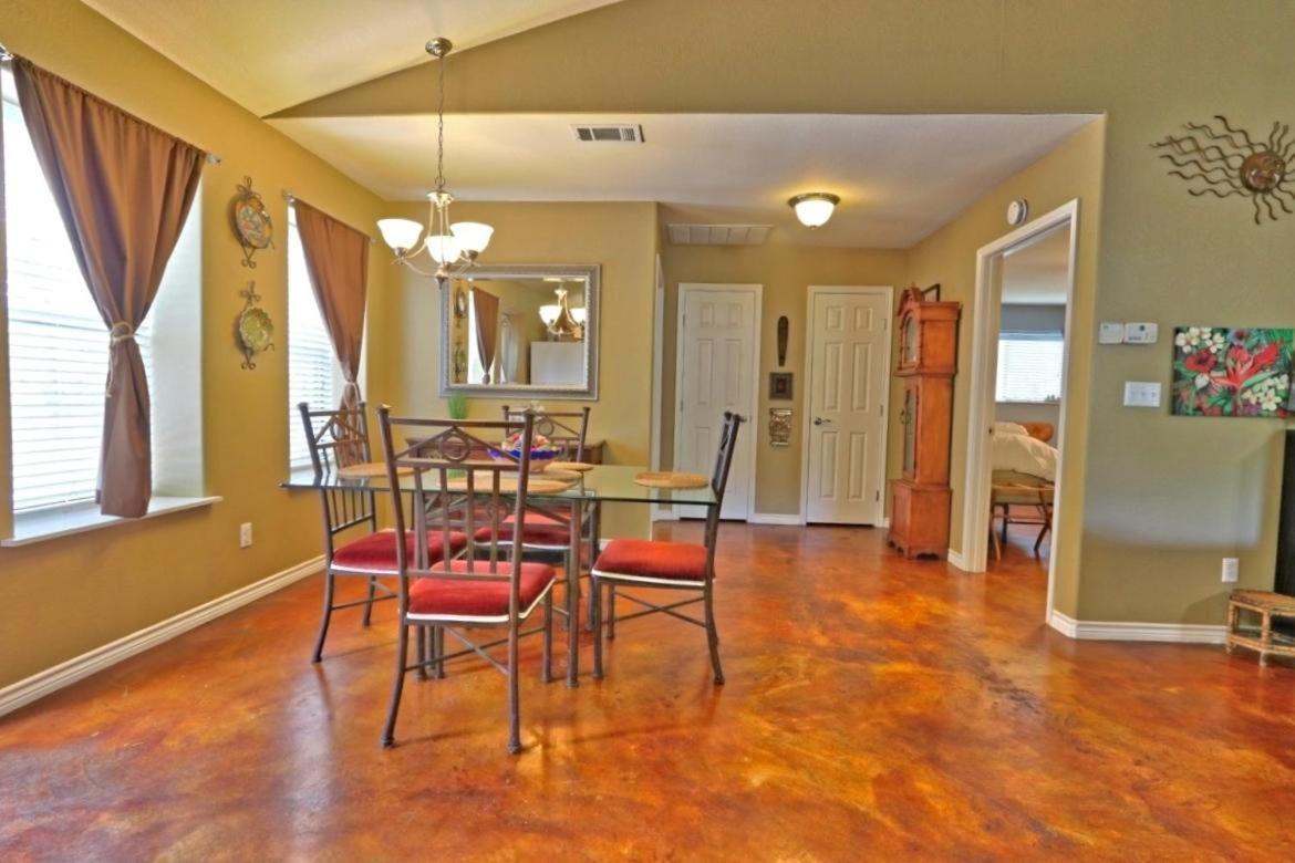 Villa Three Horses Ranch Johnson City Exterior foto