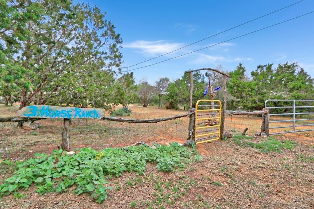 Villa Three Horses Ranch Johnson City Exterior foto